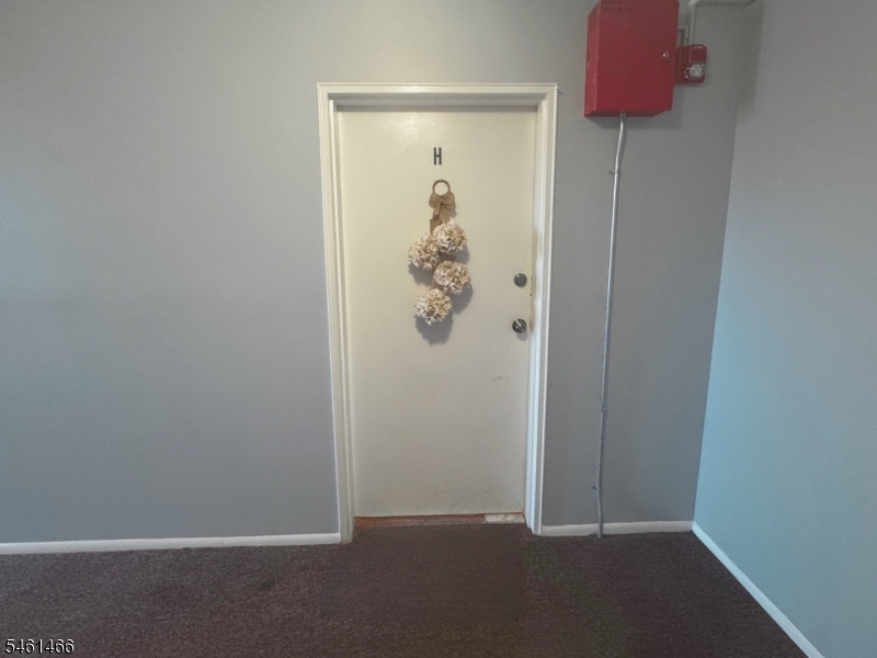 806 Eves Drive Hillsborough NJ 08844