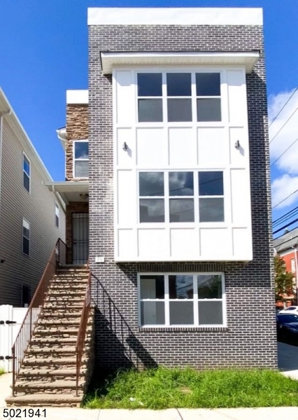 70 N 6th Street Newark NJ 07107