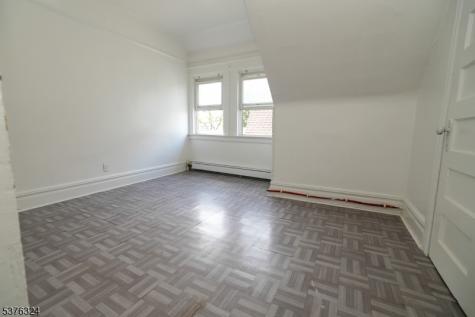 26 Treacy Avenue 3rd Floor Newark NJ 07108
