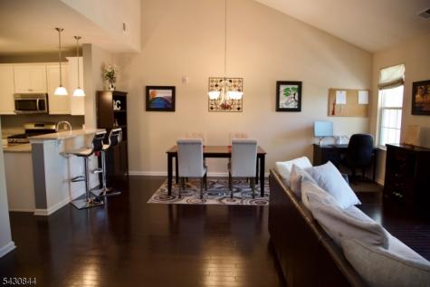 104 Stone Creek Court Hanover NJ 07981