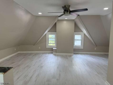 67 Oak Street East Orange NJ 07018