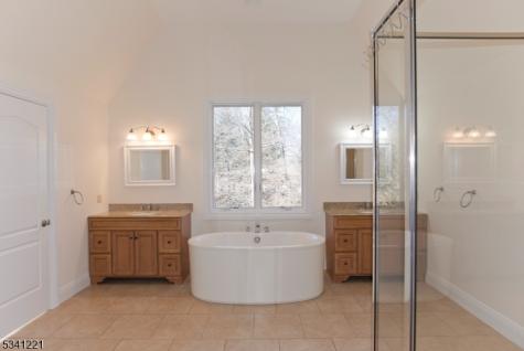 673 Glendale Road Franklin Lakes NJ 07417