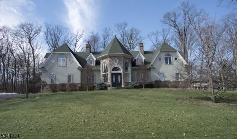 673 Glendale Road Franklin Lakes NJ 07417