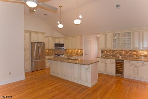 673 Glendale Road Franklin Lakes NJ 07417