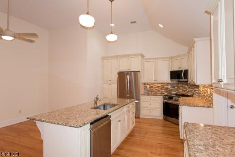 673 Glendale Road Franklin Lakes NJ 07417
