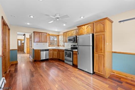 147 Millbrook Avenue Randolph NJ 07869