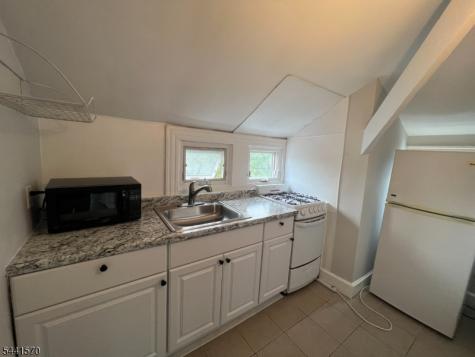 206 Bellevue Ave Apt 3 Montclair NJ 07043