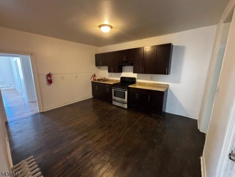 84 Front Street Paterson NJ 07522