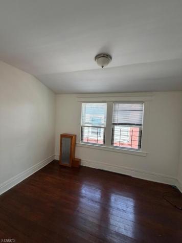 50 Treacy Avenue Newark NJ 07108