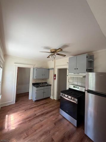 50 Treacy Avenue Newark NJ 07108