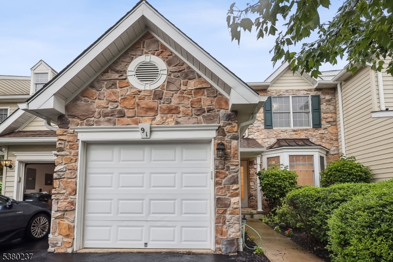 91 Patriot Hill Drive Bernards NJ 07920
