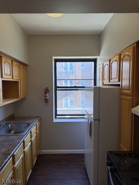5 Harvard Street East Orange NJ 07018