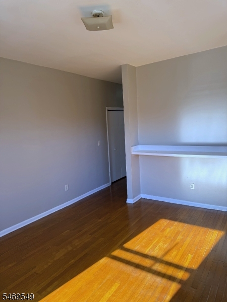 5 Harvard Street East Orange NJ 07018