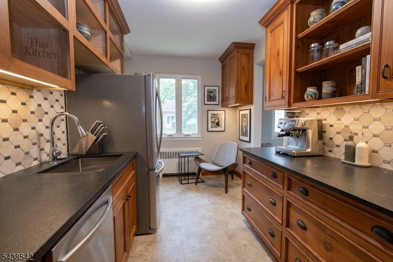 72 Troy Drive Springfield NJ 07081