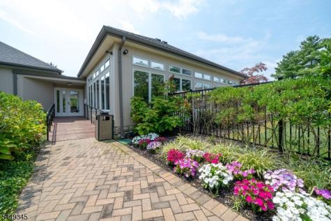 26 Kayser Lane West Orange NJ 07052
