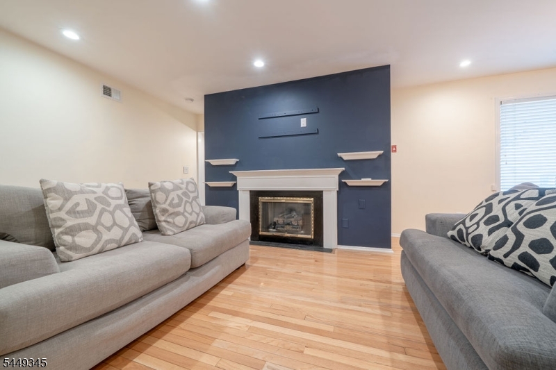 26 Kayser Lane West Orange NJ 07052