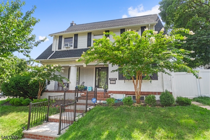 656 Park Avenue Elizabeth NJ 07208