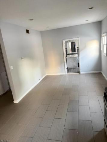 50 Stuyvesant Avenue Lyndhurst NJ 07071