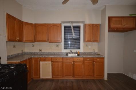 899 S 18th Street Newark NJ 07108