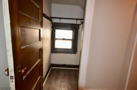 899 S 18th Street Newark NJ 07108