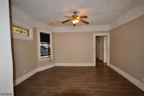 899 S 18th Street Newark NJ 07108