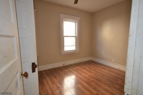 899 S 18th Street Newark NJ 07108