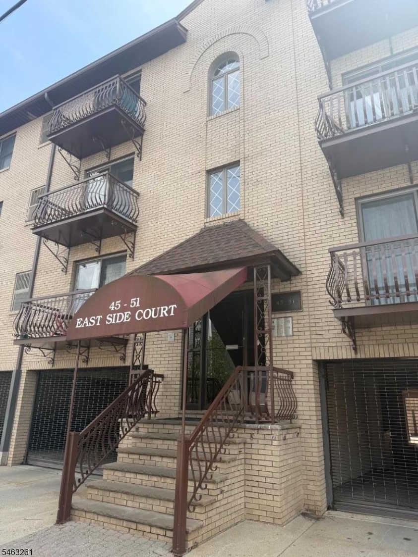 45 Gotthardt Street Newark NJ 07105