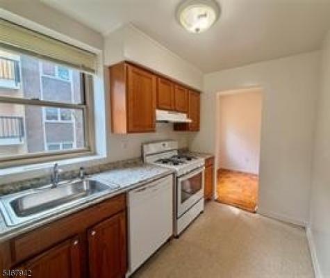 88 Clinton Place Hackensack NJ 07601