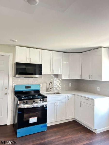 8 Hampton Street Newton NJ 07860