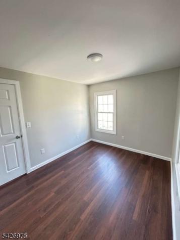 8 Hampton Street Newton NJ 07860