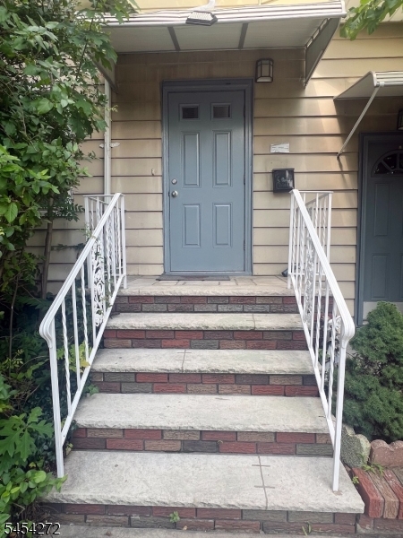420 Lakeview Avenue Clifton NJ 07011