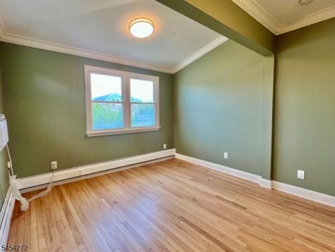 420 Lakeview Avenue Clifton NJ 07011