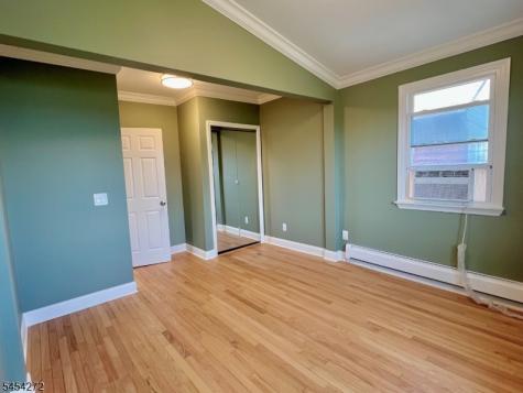 420 Lakeview Avenue Clifton NJ 07011