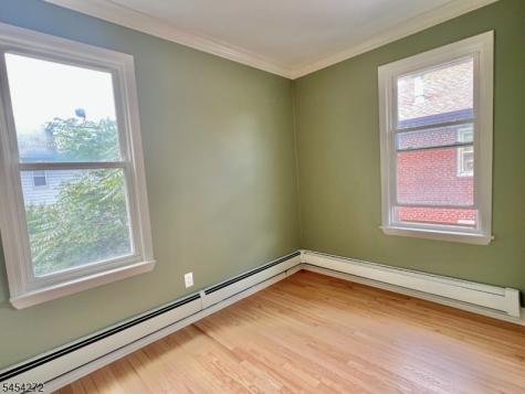 420 Lakeview Avenue Clifton NJ 07011