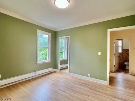 420 Lakeview Avenue Clifton NJ 07011
