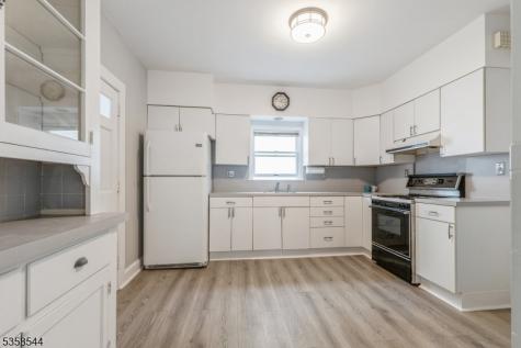 35 Montrose Avenue Verona NJ 07044