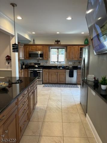 137 Boston Avenue North Arlington NJ 07031