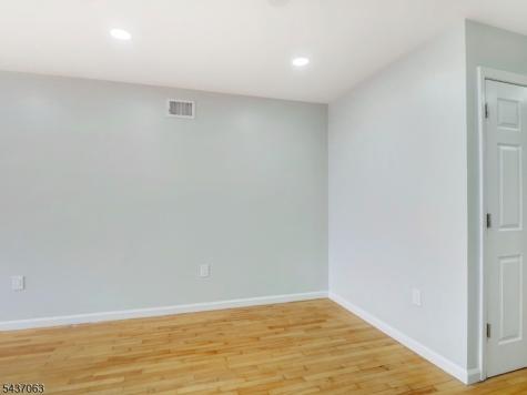 190 S 11th Street Newark NJ 07107