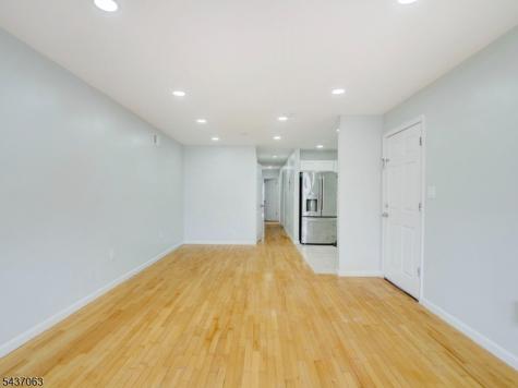 190 S 11th Street Newark NJ 07107