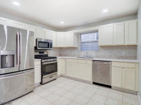 190 S 11th Street Newark NJ 07107