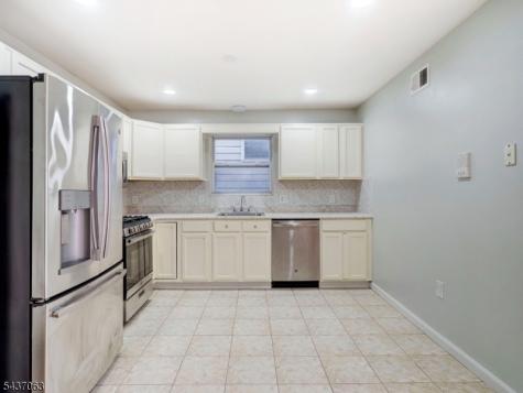 190 S 11th Street Newark NJ 07107