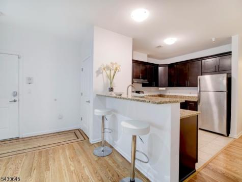 92 Willow Street Bloomfield NJ 07003