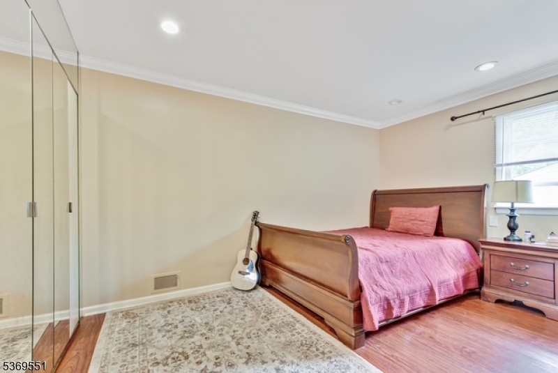 44 Brandon Avenue Livingston NJ 07039