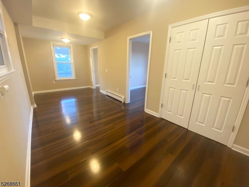 21 Columbus Street Bloomfield NJ 07003