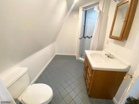 21 Columbus Street Bloomfield NJ 07003