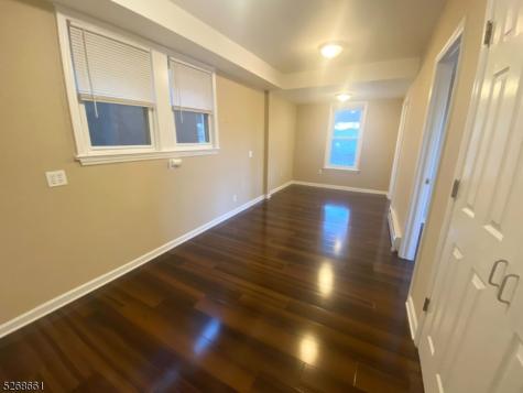 21 Columbus Street Bloomfield NJ 07003