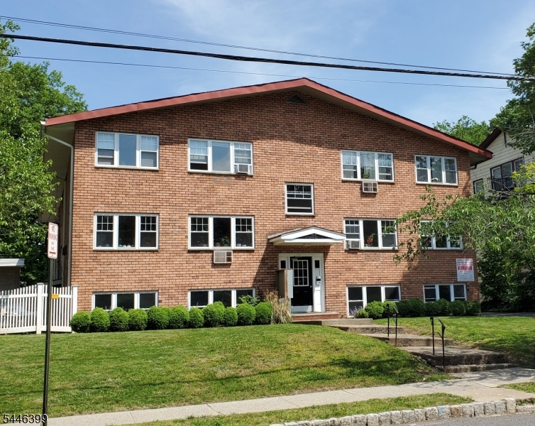 35 So Willow St A5 Montclair NJ 07042