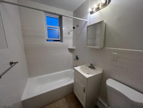 35 So Willow St A5 Montclair NJ 07042