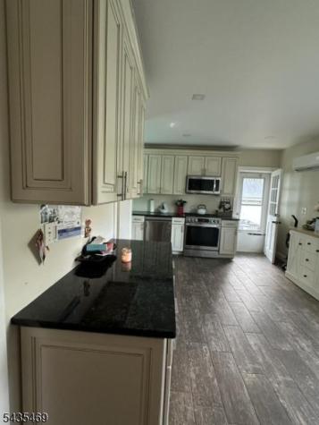3 Dumont Road Far Hills NJ 07931