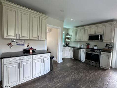 3 Dumont Road Far Hills NJ 07931